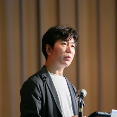 yossi_hard's profile picture. 大阪生まれ、福井育ち、神奈川経由で今は北九州在住のエセ関西人！会社員を辞めて、今は保育×IoT、飲食×IoT、製造業×IoTな会社の代表取締役雑用係(笑)。 Microsoft MVP 14期連続受賞。チョコムースとカヌレと日本酒とアメリカンなロックが大好きです！よろしく！