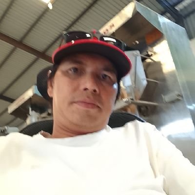 r_laboyo's profile picture. 