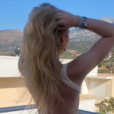 Ex-boarding school. Partygirl. £££ to DM #escort #FINDOM #FMTY. #bisexual #LGBTQIA #ibiza #trance She/her/they. Fund my beautiful life.