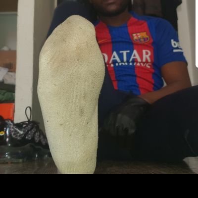 JNousomme27103's profile picture. ancien compte ban a 4k backup toujours op pour dresser des chienne au pieds sur #paname
compte Principal : @kingwyatt1417