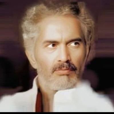 Kianiirann's profile picture. ایران آزادفقط با #خاندان_ایرانساز_وانسانساز_پهلوی .یک کشور یک پرچم (شیروخورشیدتاجدار) ویک ملت  #جاویدشاه پاینده 
 #ایران/  👑  سرباز پادشاهی پهلوی