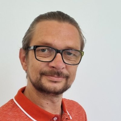 nikolayya's profile picture. 💻 Softwareentwickler mit Leidenschaft | 🏔 Naturfreund & Sportler – Schwimmen, Wandern, Snowboarden | 🤝 Technik trifft Natur | #Coding #OutdoorLife