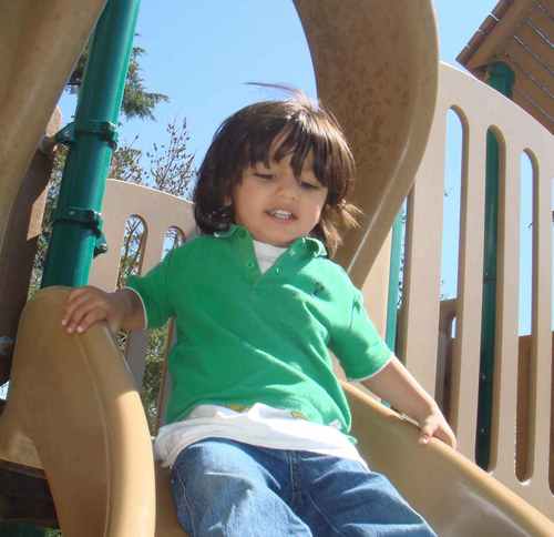 amrikjr's profile picture. Taking life one slide at a time.