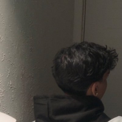 gray_657's profile picture. Exploring identity through ART