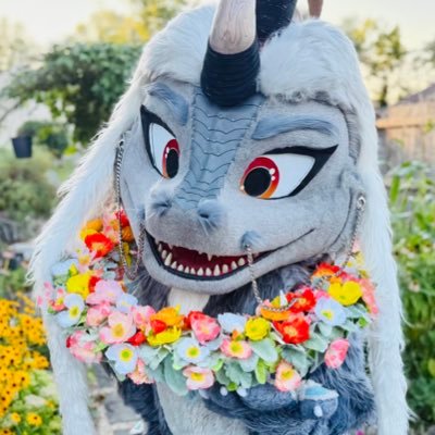 39/M/Bi/Son of Stone&Steel/Silly Gypsy Noodle/💯Dragonheart/I make fursuit heads sometimes/When I grow old,I wanna be a SteamShovel⚙️.Pls no Zoos,Pedos,Minors⚠️