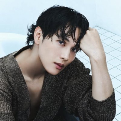 kwang: Yim Siwan‘Fan🥰ENFJ ➡️Siwan’s next project #Mantis