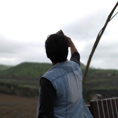 koushikch14's profile picture. 