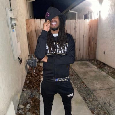 AirCraft Mechanic ✈️👨🏾🔧 loyalty is everything keep it 💯 or don’t even speak to me my angels forever with me 🙏🏾