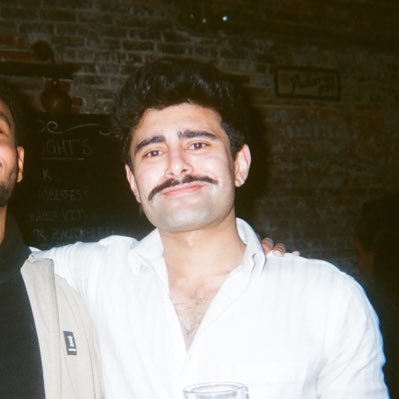 AsfandyarK24's profile picture. universal super vision