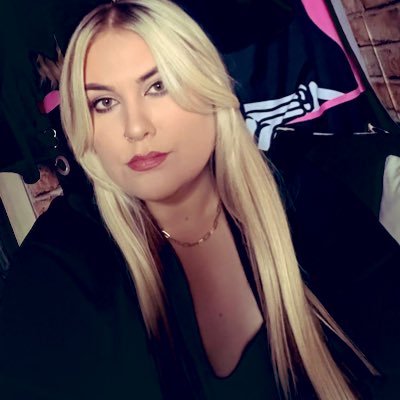 tanishaalex's profile picture. 