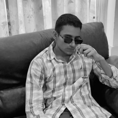 TituDhariwal's profile picture. Be Kind