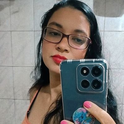 AnaAnin00022935's profile picture. 