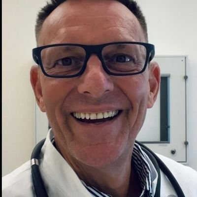 gregstephe89808's profile picture. ORTHOPEDIC SURGEON DOCTOR 💊🏥🥼💊👨‍⚕️🩺💉🇺🇲🇺🇲✈️✈️✈️we live in a time where intelligent people are being silence so that stupid people won't be offended