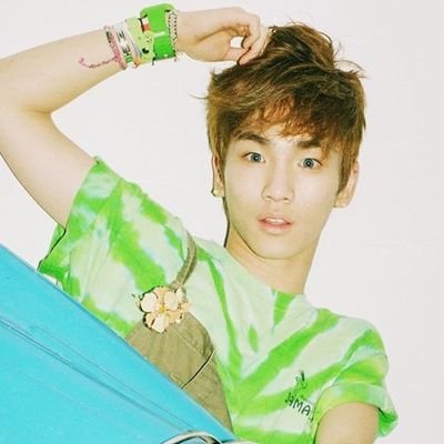 aki110100's profile picture. Kibum lover || 5hinee || #1 war of hormone enthusiast || isfp || shitpost &  kpop || *ੈ♡⸝⸝🪐༘⋆ || `ㅂ´