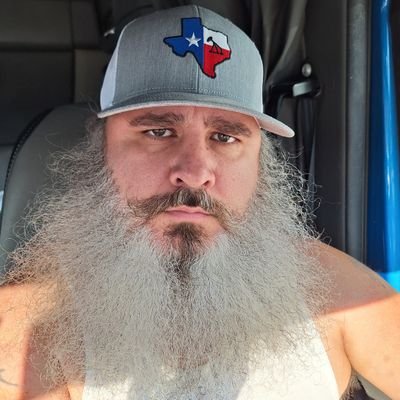 ImMyK7Leetha's profile picture. I am your American Militant and I stand with no politician. Americans swear an oath to their country, Not their Government.