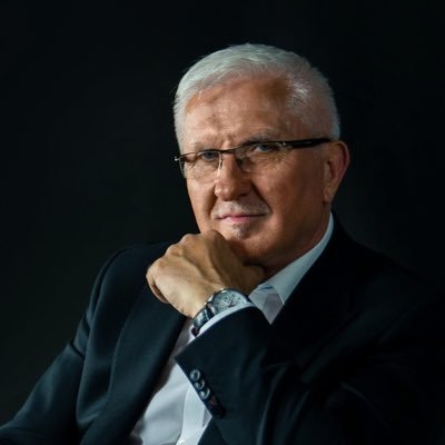 Wadim_Nowa_Sol's profile picture. Polityk, przedsiębiorca, samorządowiec. Były prezydent Nowej Soli (2002–2019), dziś Senator RP XI kadencji i współzałożyciel partii NOWA Polska.