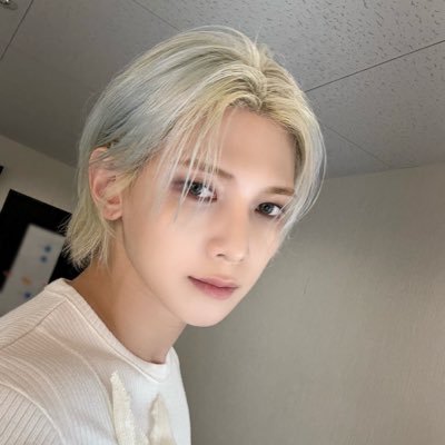 ARMY OT7 ~ JK 🐰 , Atiny OT8 ~Yeosang ♥️ Ateez : 🇩🇰230304, 🇰🇷230429-30, 230501, 🇪🇸230722, 🇫🇷,231015, 🇺🇸240803, 🇩🇰250214, 🇩🇪250218, 🇧🇪 250225