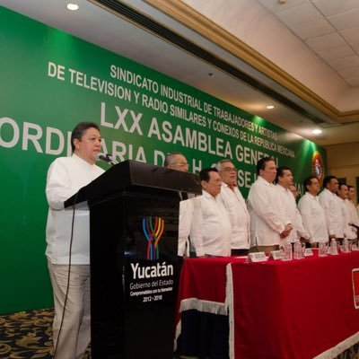 Mexico y Durango requieren la crítica constructiva. A romper paradigmas. Renuncio a ideología y color de partidos políticos. Expresión autónoma y responsable.