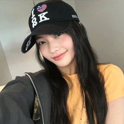 seizeaire's profile picture. “I'll burn the ground if it means getting together with you.” Minghao look at me and said, “Stupid, burning the ground will make you catch on fire too.”