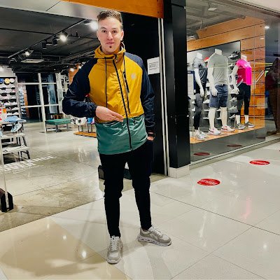 safrabeek's profile picture. 