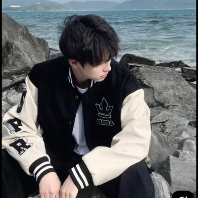 slongopwicak's profile picture. boleh kenalan kiw