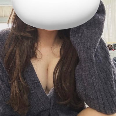 zl7xe's profile picture. 