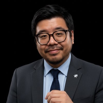 huloo0915's profile picture. Founder of PromptMidas |  Marketing Expert & AI Developer ｜I've created a super comprehensive and effective AI prompt library for profit-making strategies.