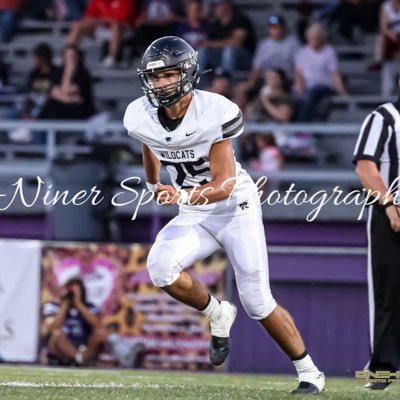 MattEvans252026's profile picture. Edison High School/2026/height 6,0/weight 190/#25 OLB,RB/3.2 GPA/NCAA ID:2509729162 email:Matt.evans35mj@gmail.com
