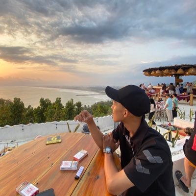 krm05j's profile picture. 