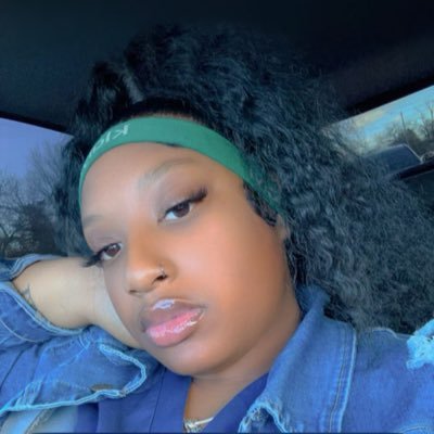 LongLiveJazz 💙🤞🏽 • 25 • Loading LPN👩🏾⚕️ •Mother Of One 🥰👩👦• CNA 🤑• Nail Tech 💅🏽• SC Mina_Thickums1 • IG bigmizzz_