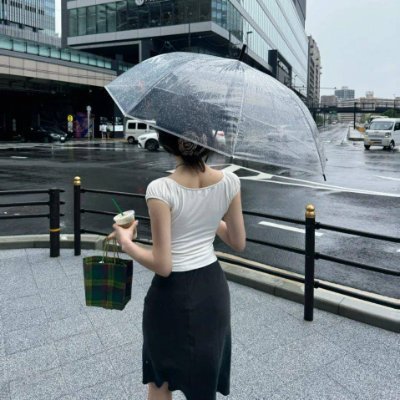MallenBonnie's profile picture. 時間は美しさを奪うのではなく、強さを与えてくれると、私は固く信じています。笑うことが大好きな女性は幸運に恵まれる