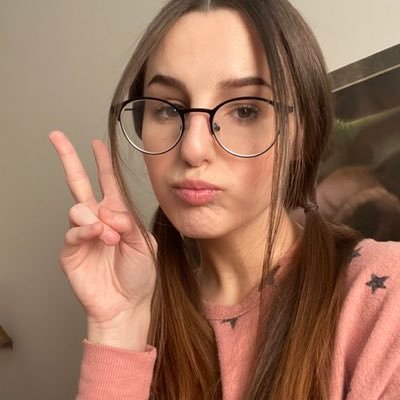 AngelJessi76875's profile picture. 