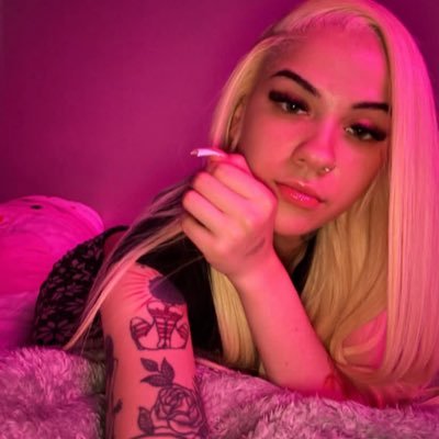 Slide in to get some nasty vid and pics and meet up 💦🥰💐