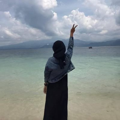 AmeliaP40837676's profile picture. Just vibes, no drama