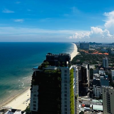 jturntdev's profile picture. AI meets finance | Founded @Tradetir