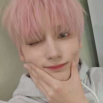 MoArmy and Enha enjoyer❀Purple Hyacinth aficionado⋆ Finally, we are where we should be. –Yoongi