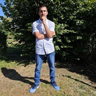 KiralyiB71424's profile picture. Hello, I'm Borsos Bálint Valentin. I know a little English but my mother tongue is Hungarian.