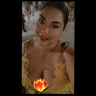 pabis_shine's profile picture. Suelo ser dulce como mi nombre, pero de tonta no tengo ni un pelo y quien busca me encuentra 😉🫰.