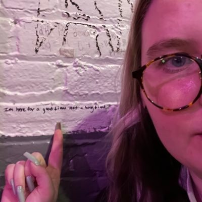 nikkizblog's profile picture. the intolerant leftist.