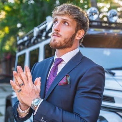 The Self-Proclaimed King of Professional Wrestling • Twitch Streamer • Reality TV Junkie • Hockey Fanatic • Smitten with @WickdLittleBird (RP)