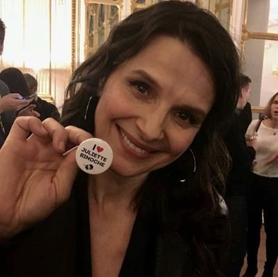 sarassidle's profile picture. 𝘵𝘩𝘦 𝘰𝘯𝘭𝘺 𝘸𝘢𝘵𝘦𝘳 𝘪𝘯 𝘵𝘩𝘦 𝘧𝘰𝘳𝘦𝘴𝘵 𝘪𝘴 𝘵𝘩𝘦 𝙧𝙞𝙫𝙚𝙧