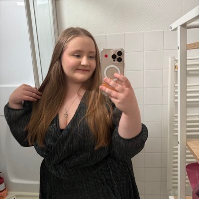 iamangele_drz's profile picture. stream radical optimism