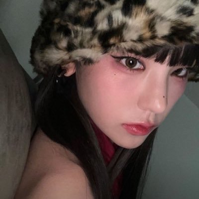 runforose's profile picture. in this itzy midzy nalja shit forever