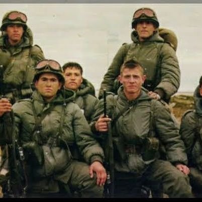 MEDICO. ULTRA DERECHA .. VETERANO DE GUERRA MALVINAS .PFA. .ULTRA ANTI k -- HOY ULTRA ANTI LLA . SON MAS DE LO MISMO.