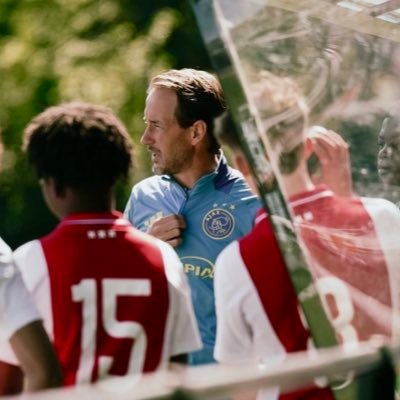 Frankkorp6's profile picture. Trainer\coach AFC Ajax.  Former Player Telstar