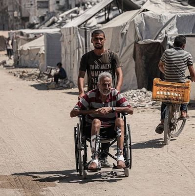 I live in the Gaza Strip and I suffer from very bad conditions because of the ongoing war. I have a family and children and I want to eat. There is no money or