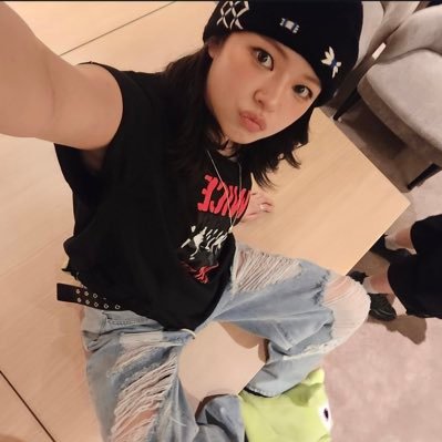 jyyyypieeeceee's profile picture. Si el amor es solo una palabra, entonces ¿por que duele tanto si te das cuenta que no lo encuentras en ningún lugar?