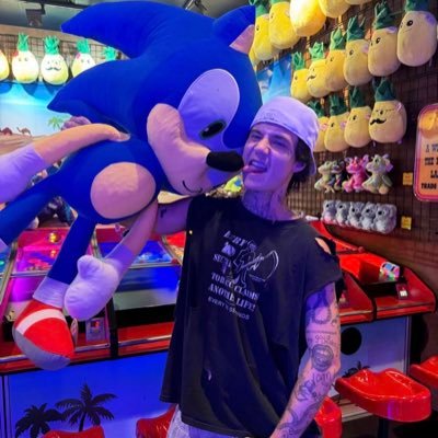 mfbeboring's profile picture. jaden hossler fan!! wet dream #1 stan