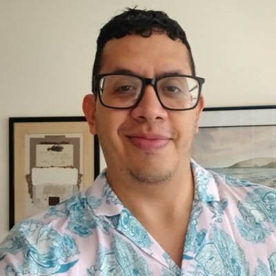 🍃Que fluya lo que tenga que fluyar...
🌇Venezolano con Terroir
🥑Foodie Pasteurizado
📱Especialista en Inteligencia 4.0
👨💼Director en @ElBarCreativo