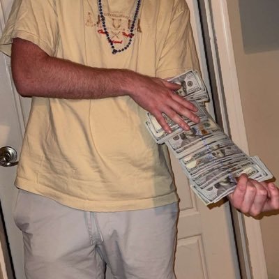 bud light supporter/ occasionally flying/former synergy mw2 trick shot member